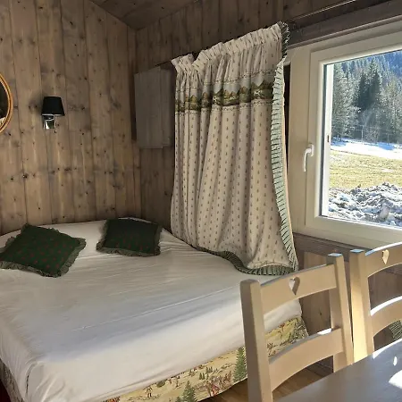 Jasmine * Morzine